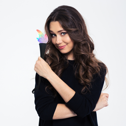 FLASHING OLYMPIC TORCH- 3XAG13 BATTERIES INCLUDED & REPLACEABLE #67